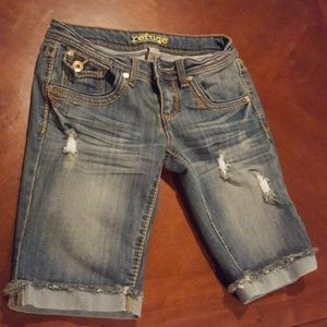 2 for $15! Refuge Capri Jean